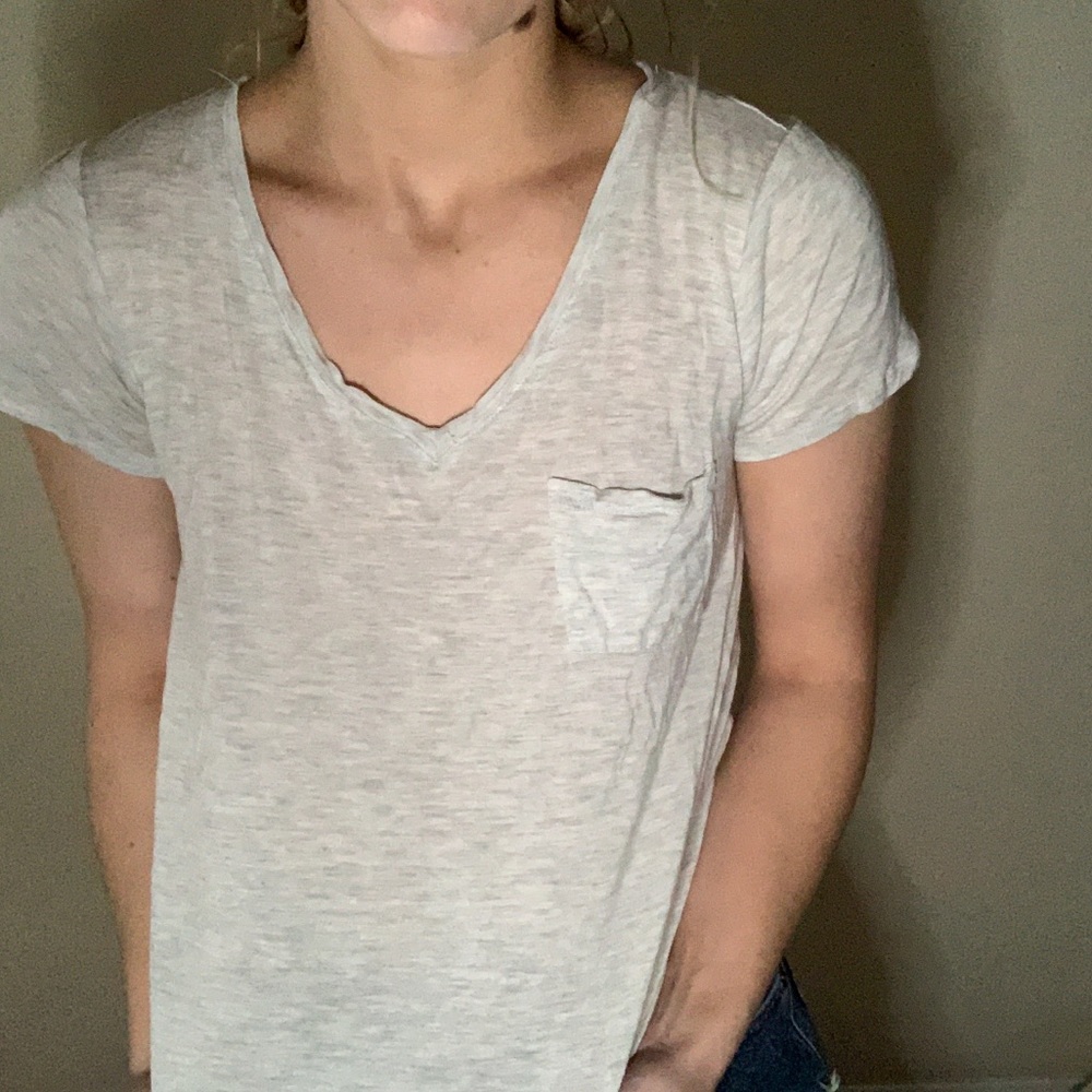 Slightly cropped vneck